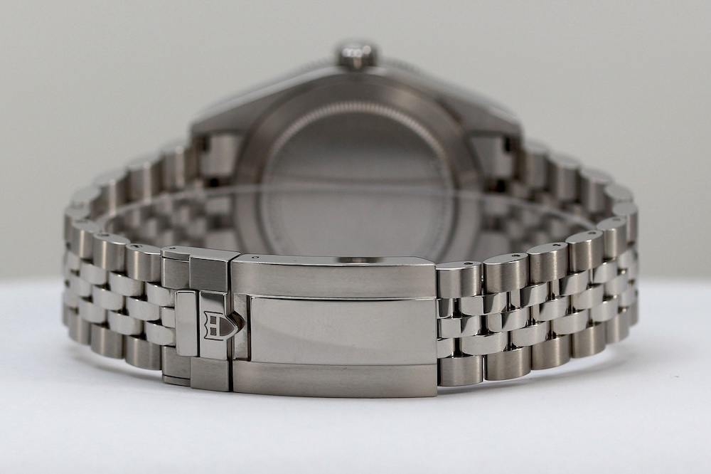 Tudor Black Bay Fifty Eight Burgundy